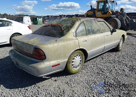 1998 Oldsmobile Eighty-Eight Ls z USA, uszkodzony, nr VIN 1G3HN52K8W4823969